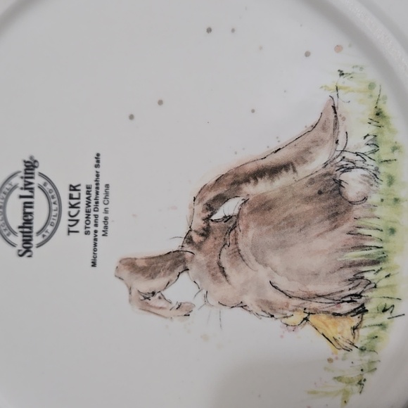 Southern Living Stoneware Tucker Bunny and Chick Plate Exclusively For Dillards - Picture 2 of 4